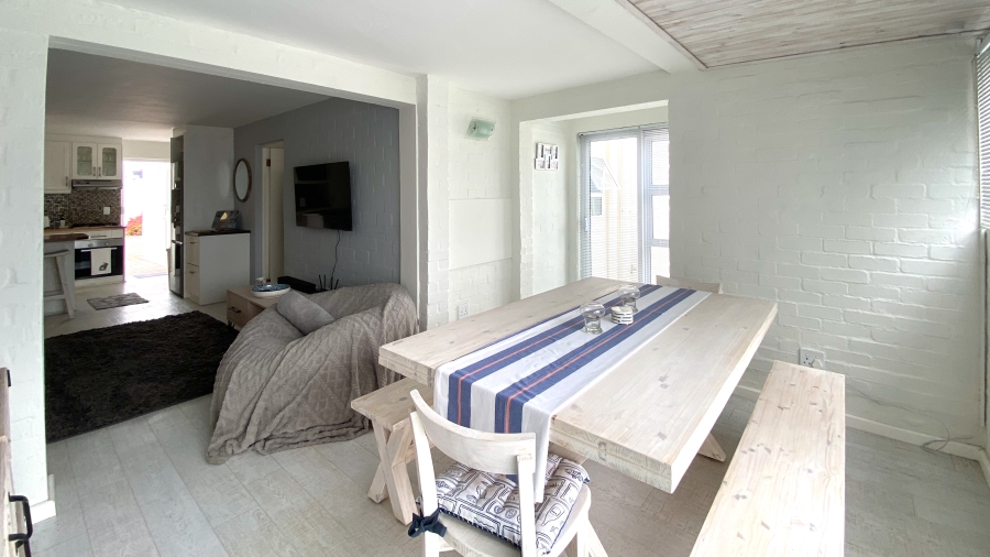 2 Bedroom Property for Sale in Dwarskersbos Western Cape